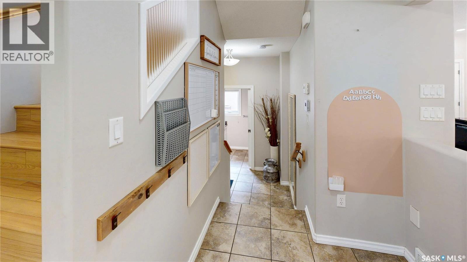 2806 Sunninghill Crescent, Regina, Saskatchewan  S4V 0N7 - Photo 17 - SK045428