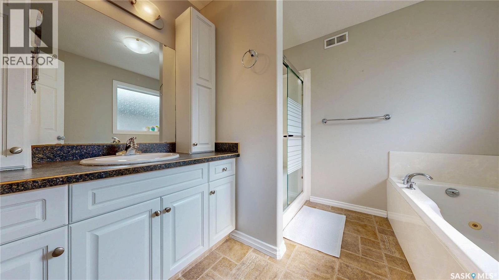 2806 Sunninghill Crescent, Regina, Saskatchewan  S4V 0N7 - Photo 32 - SK045428