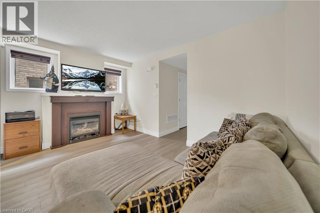 931 Glasgow Street Unit# 14a, Kitchener, Ontario  N2N 0B6 - Photo 5 - 40853609