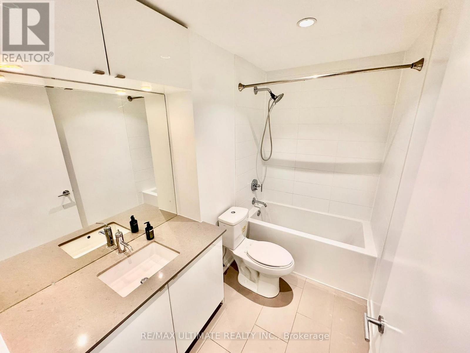Ph01 - 88 Colgate Avenue, Toronto, Ontario  M4M 0A6 - Photo 13 - E13657438