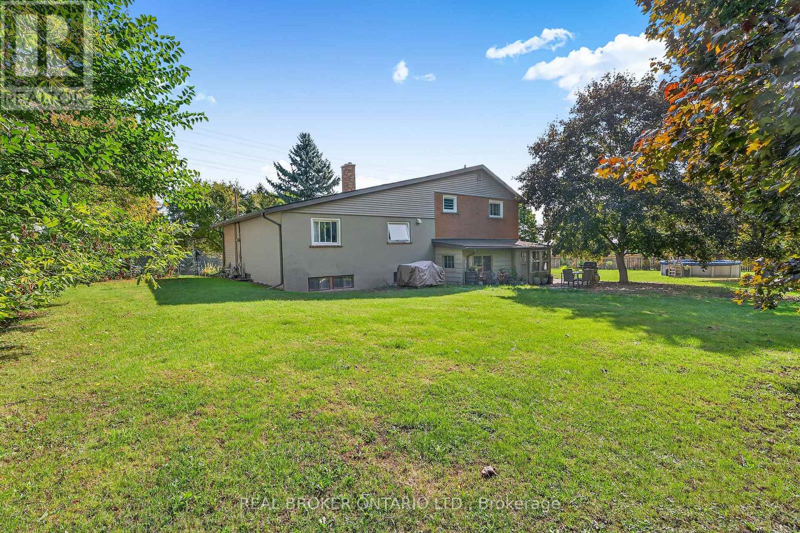 312 Old Guelph Road, Hamilton, Ontario  L9H 5W4 - Photo 5 - X13669712
