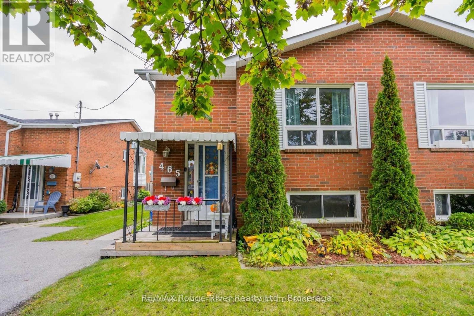 465 BURNHAM MANOR COURT, Cobourg, Ontario