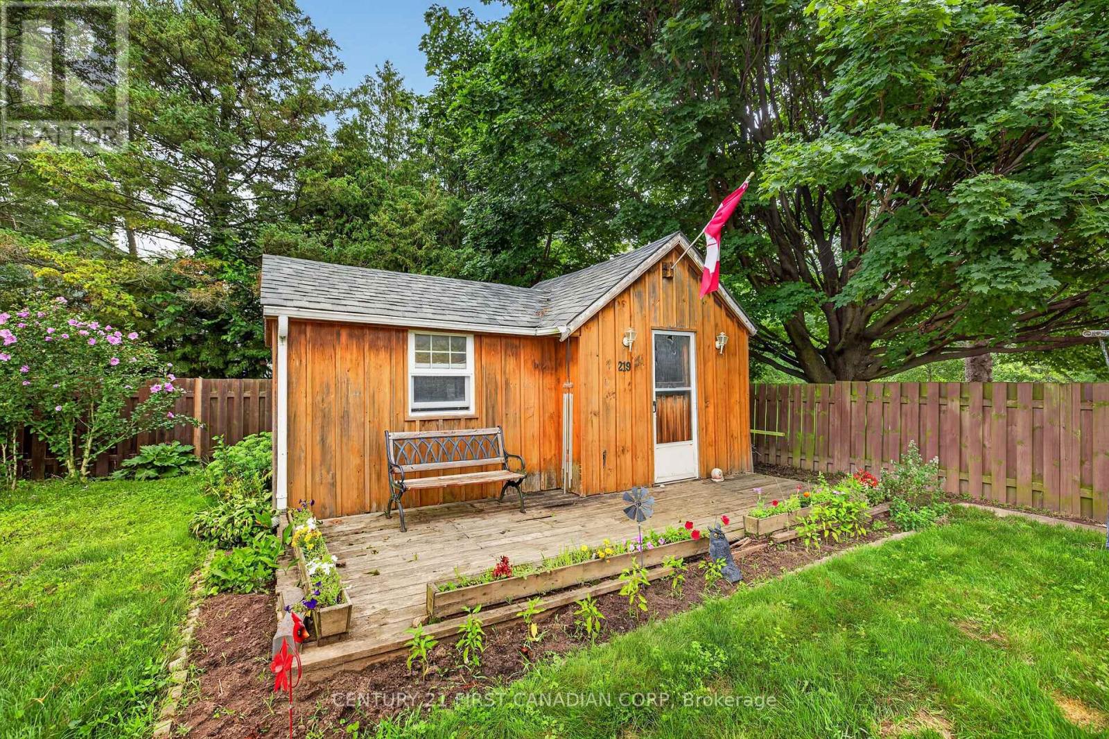 213 Fourth Street, West Elgin, Ontario  N0L 2C0 - Photo 15 - X13670088