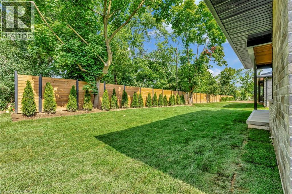 161 Parkside Drive, Brantford, Ontario  N3T 0S9 - Photo 34 - 40733630