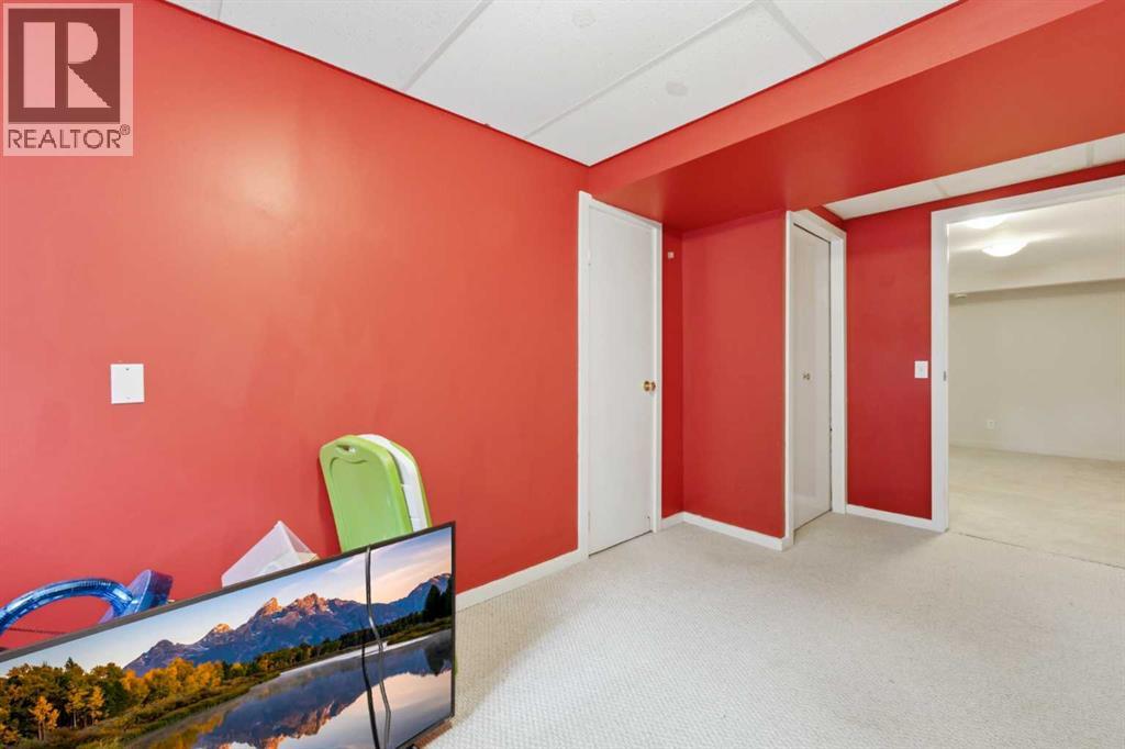 4159 Doverbrook Road Se, Calgary, Alberta  T2B 1X4 - Photo 26 - A2328718