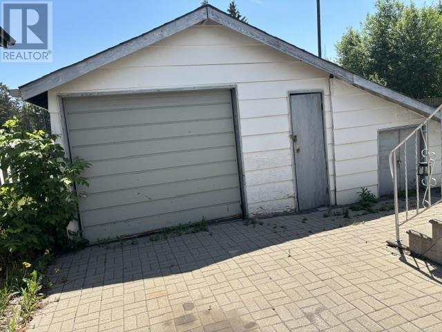 39-41 Junot St S, Thunder Bay, Ontario  P7B 4X5 - Photo 3 - TB2601949