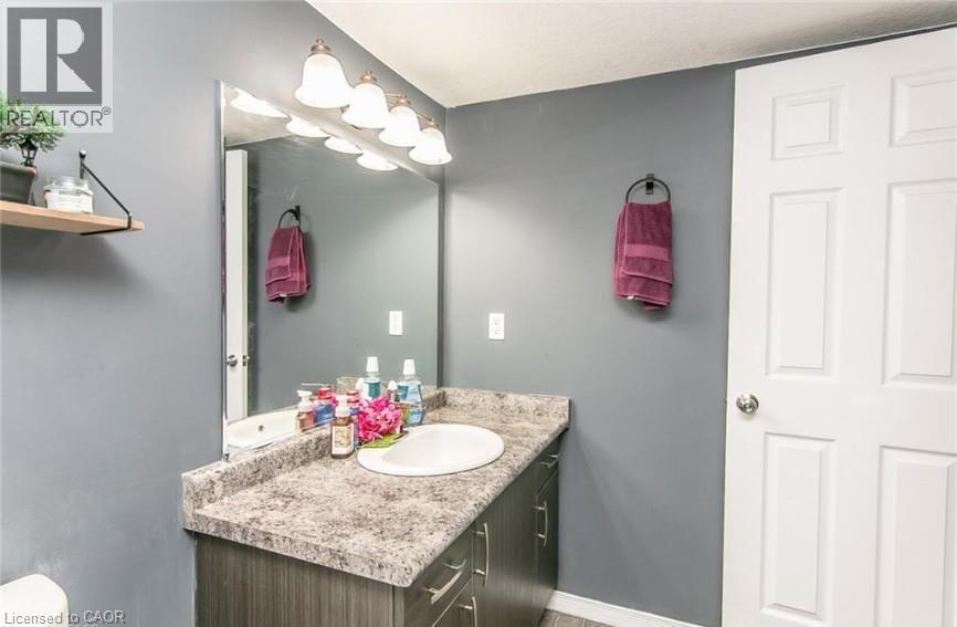 1674 Fischer Hallman Road Unit# F, Kitchener, Ontario  N2R 0H9 - Photo 19 - 40844824