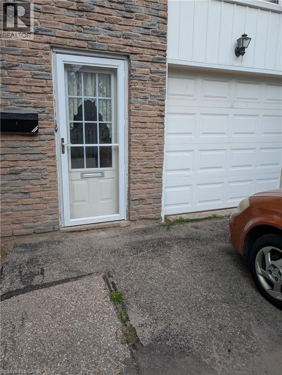 70 Morgan Avenue Unit# 15, Kitchener, Ontario  N2A 2M2 - Photo 2 - 40844909