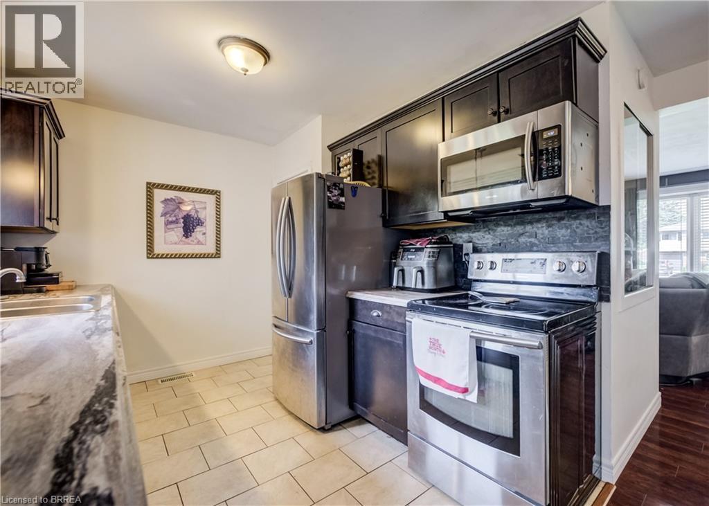 60 Driftwood Drive, Brantford, Ontario  N3R 3K4 - Photo 13 - 40842086