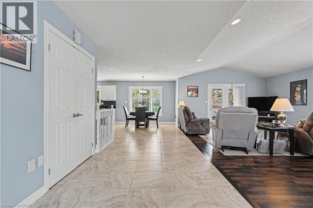 8 Upton Court, Ayr, Ontario  N0B 1E0 - Photo 5 - 40854513