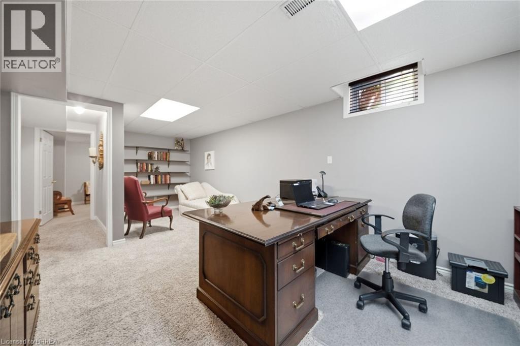 37 Mc Intosh Court, Brantford, Ontario  N3R 7Y1 - Photo 26 - 40855269