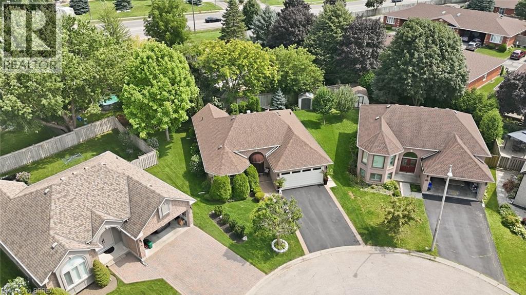 37 Mc Intosh Court, Brantford, Ontario  N3R 7Y1 - Photo 38 - 40855269