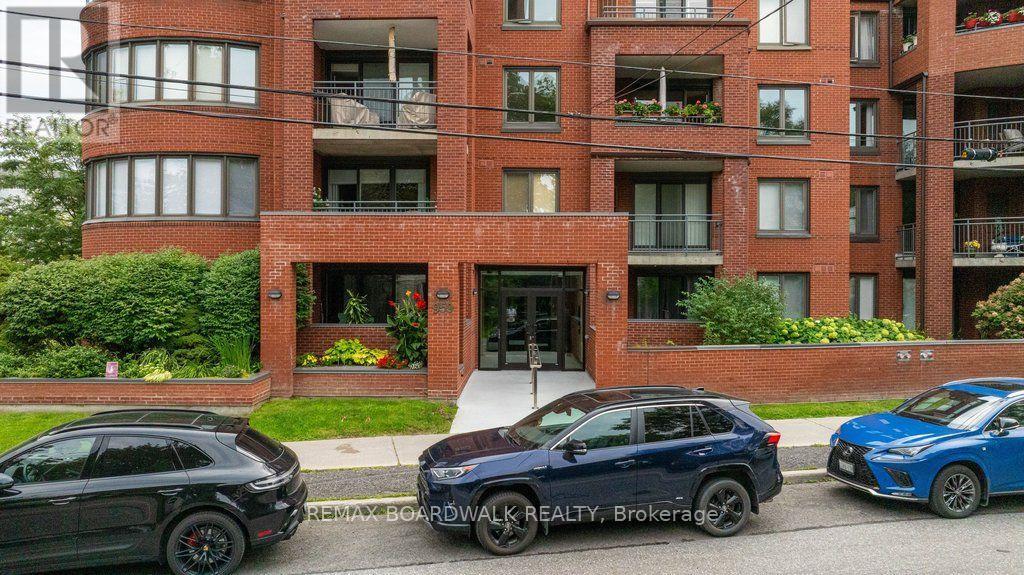 307 - 959 North River Road, Ottawa, Ontario K1K 3V3 - Photo 2 - X13670104