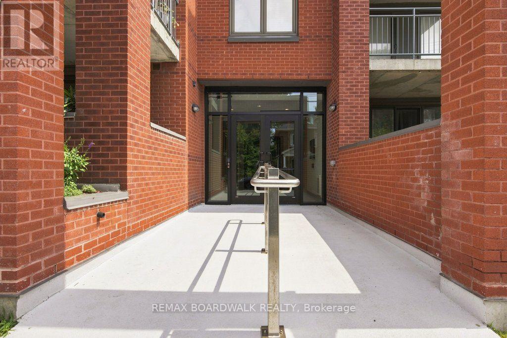 307 - 959 North River Road, Ottawa, Ontario K1K 3V3 - Photo 4 - X13670104