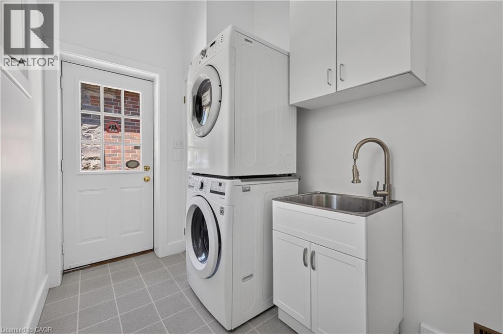 4 Forsyth Avenue N, Hamilton, Ontario  L8S 4E1 - Photo 29 - 40855330