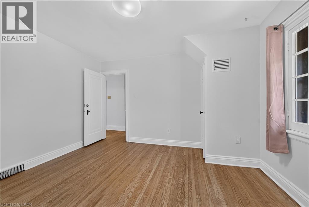 4 Forsyth Avenue N, Hamilton, Ontario  L8S 4E1 - Photo 35 - 40855330