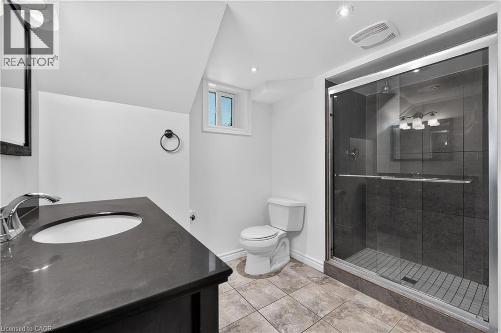 4 Forsyth Avenue N, Hamilton, Ontario  L8S 4E1 - Photo 9 - 40855330