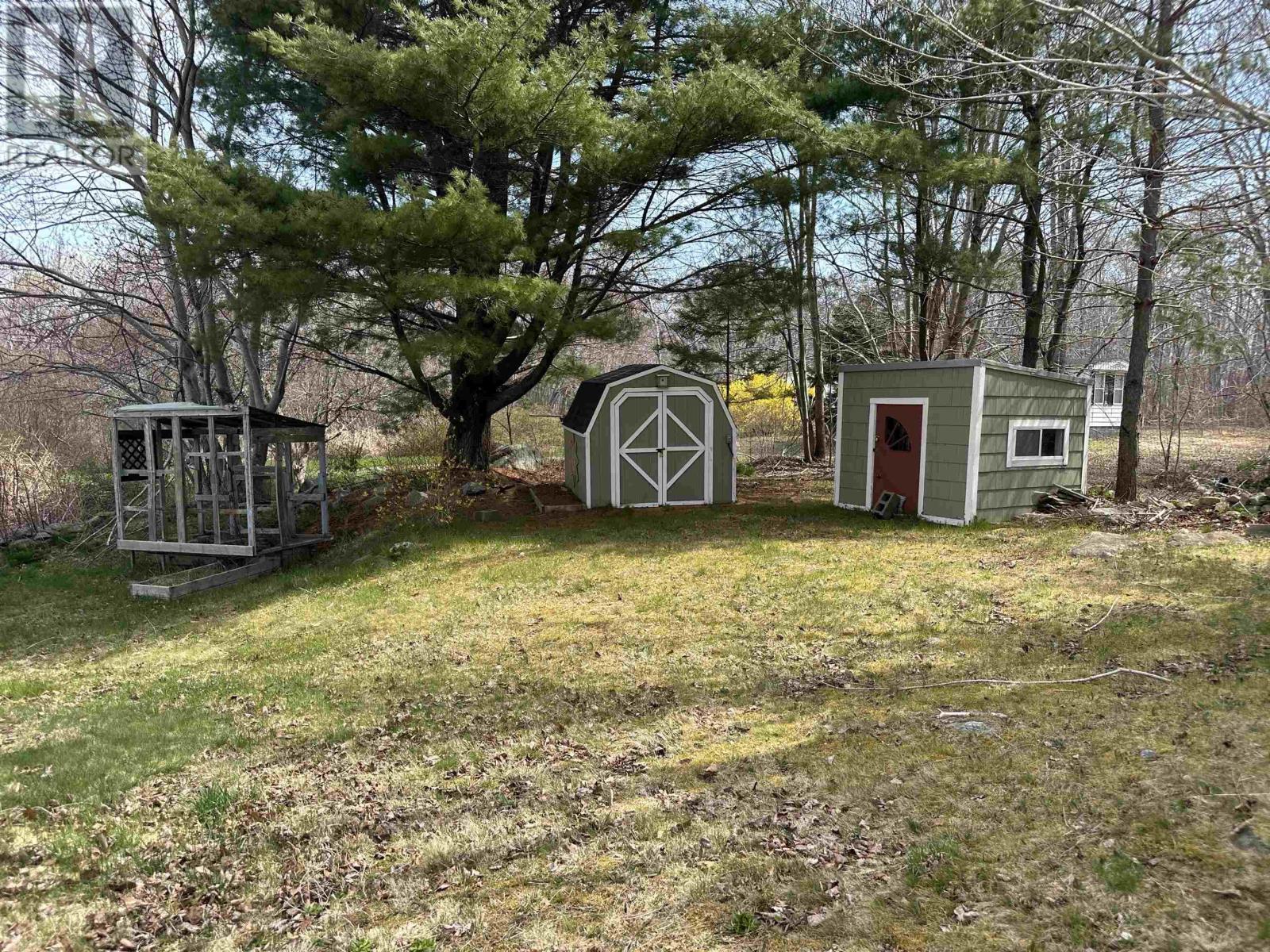 65 Town Lake Road, Liverpool, Nova Scotia  B0T 1K0 - Photo 6 - 202604366
