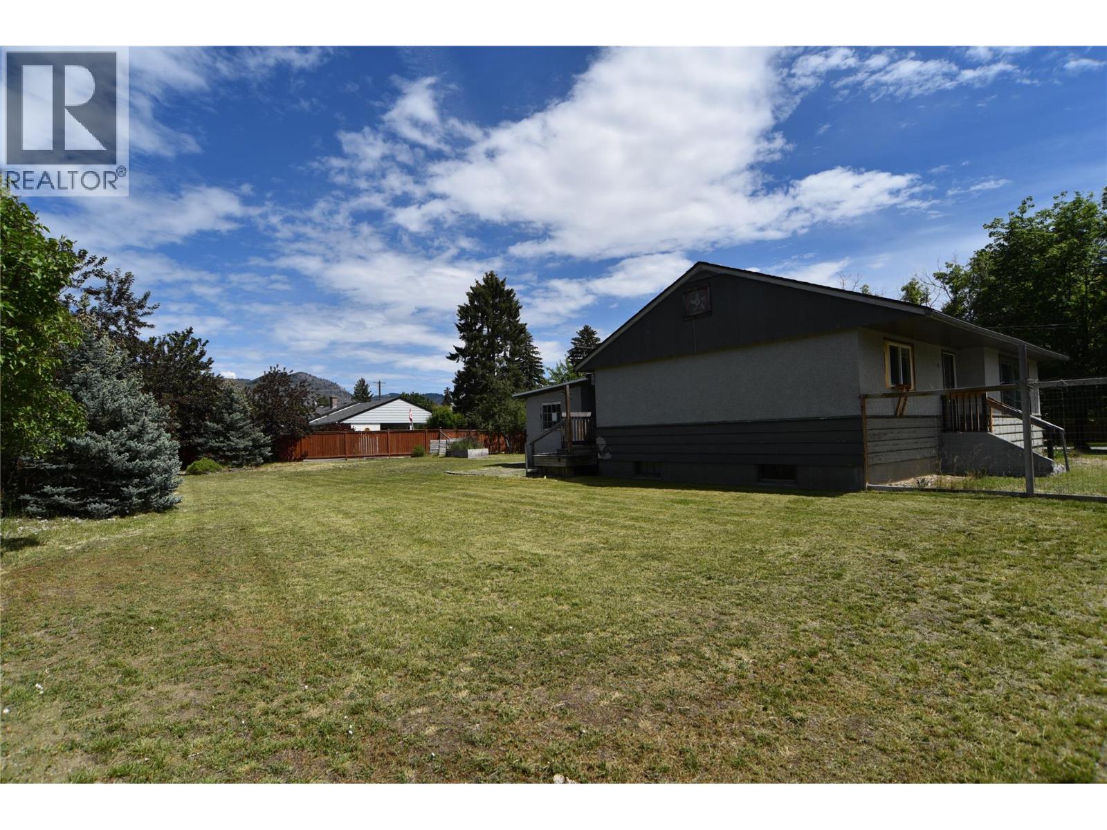 6624 19th Street, Grand Forks, British Columbia  V0H 1H0 - Photo 10 - 10390082