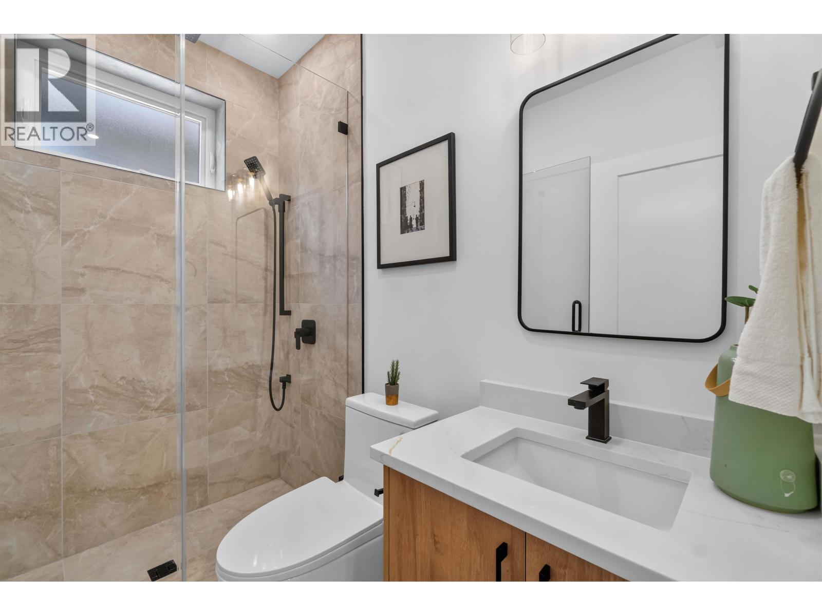 2 3271 E Georgia Street, Vancouver, British Columbia  V5K 2L2 - Photo 21 - R3155089