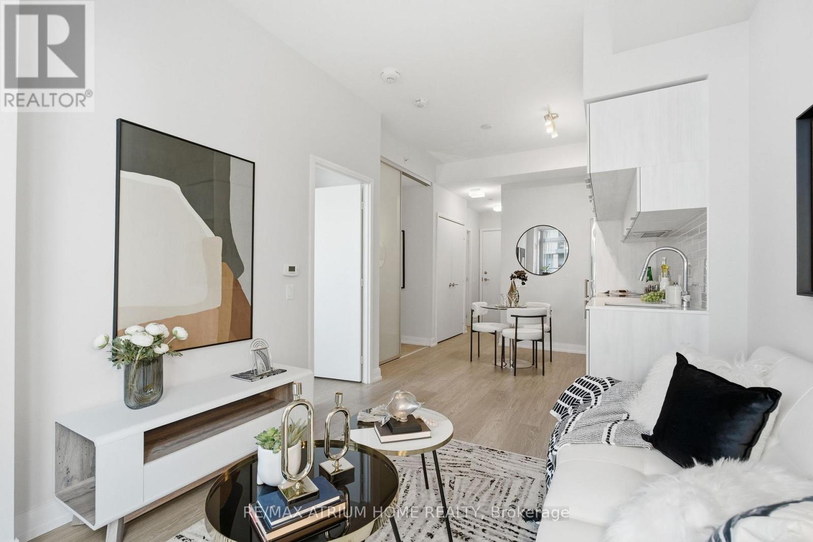 3601 - 181 Dundas Street E, Toronto, Ontario  M5A 0N5 - Photo 13 - C13670026