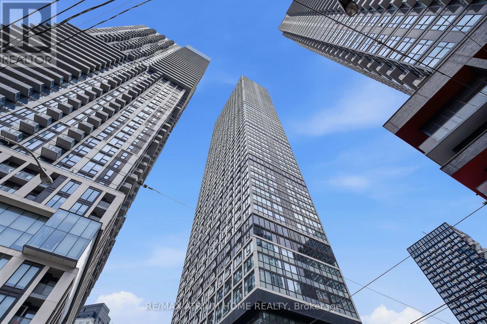 3601 - 181 Dundas Street E, Toronto, Ontario  M5A 0N5 - Photo 2 - C13670026