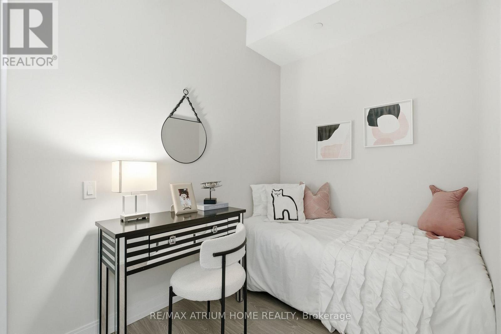 3601 - 181 Dundas Street E, Toronto, Ontario  M5A 0N5 - Photo 21 - C13670026