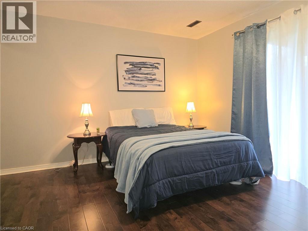 250 Keats Way Unit# 6, Waterloo, Ontario  N2L 6J5 - Photo 14 - 40842072