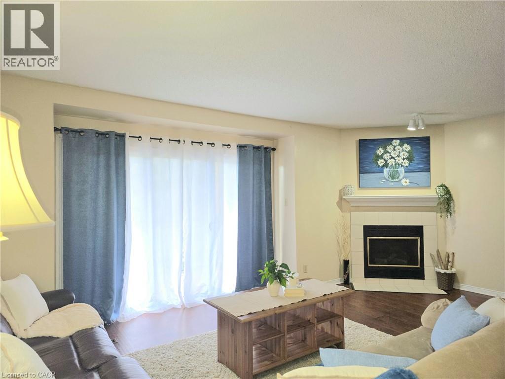250 Keats Way Unit# 6, Waterloo, Ontario  N2L 6J5 - Photo 4 - 40842072