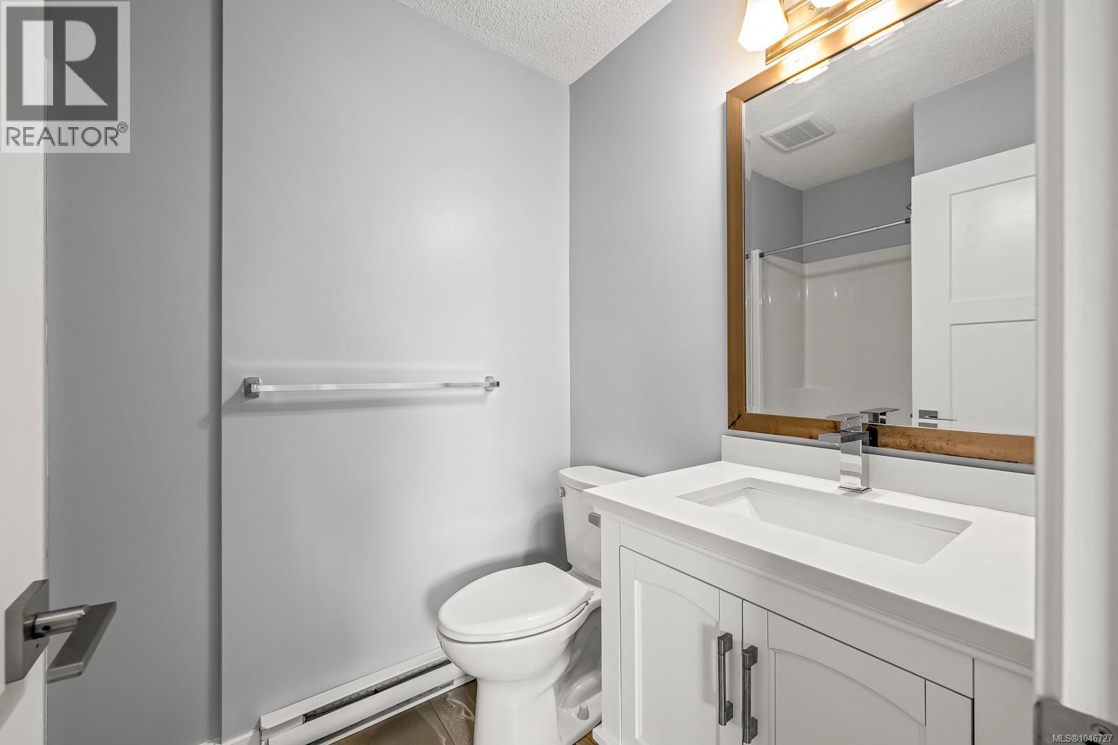 3303 Seventh St, Cumberland, British Columbia  V0R 1S0 - Photo 10 - 1046727