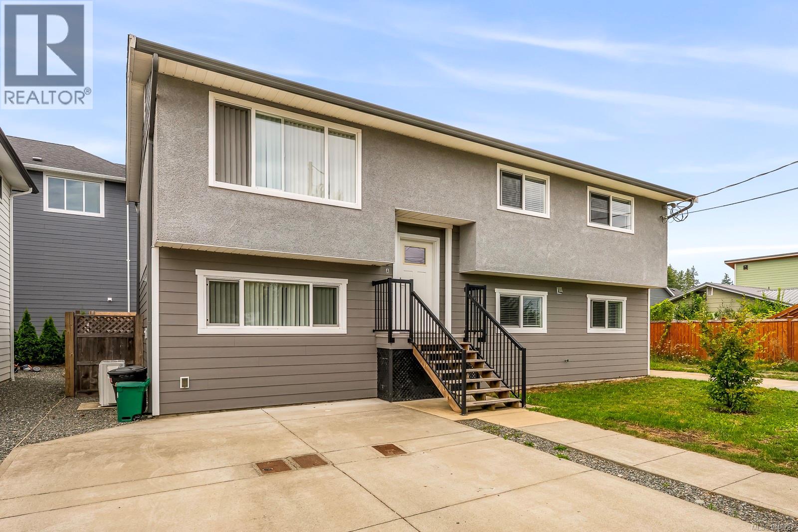 3303 Seventh St, Cumberland, British Columbia  V0R 1S0 - Photo 26 - 1046727