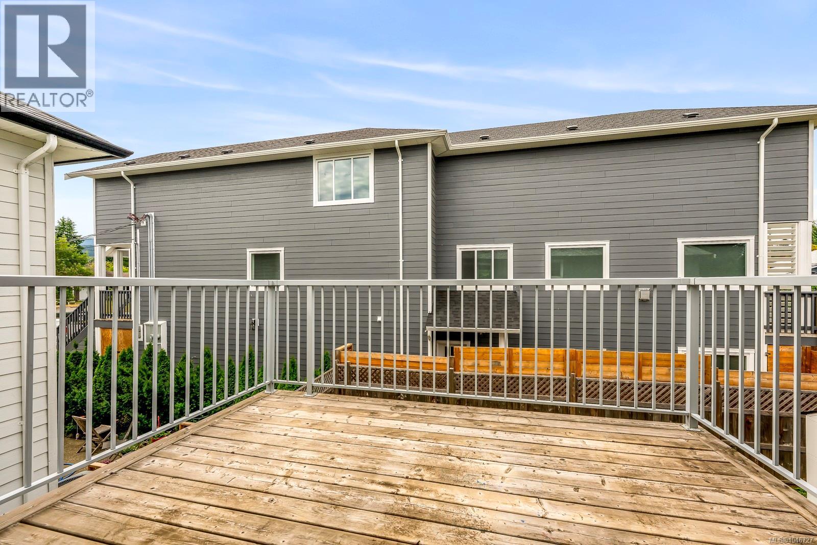 3303 Seventh St, Cumberland, British Columbia  V0R 1S0 - Photo 27 - 1046727