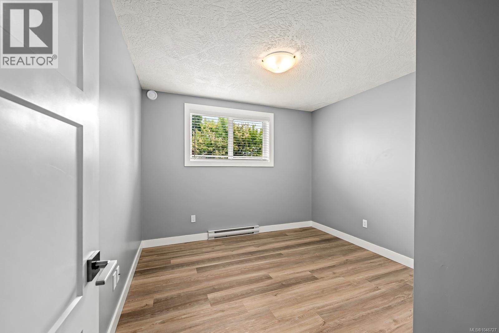 3303 Seventh St, Cumberland, British Columbia  V0R 1S0 - Photo 44 - 1046727
