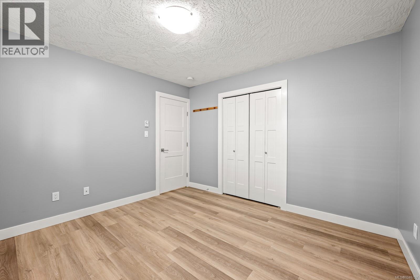 3303 Seventh St, Cumberland, British Columbia  V0R 1S0 - Photo 48 - 1046727