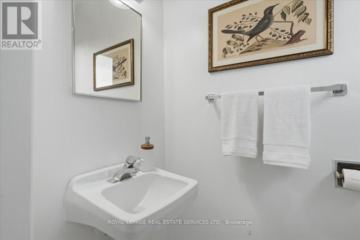 17 Rosegrove Place, Toronto, Ontario  M1S 1W5 - Photo 13 - E13670140