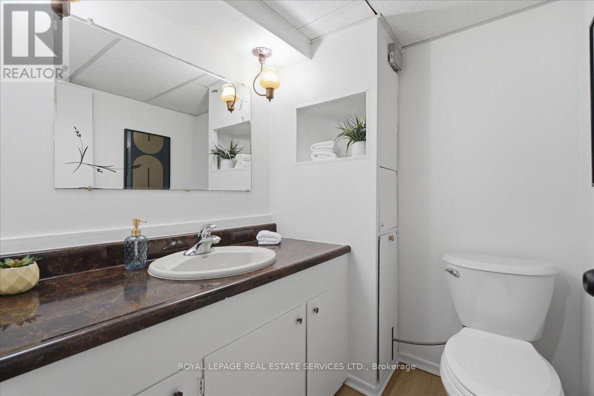 17 Rosegrove Place, Toronto, Ontario  M1S 1W5 - Photo 22 - E13670140