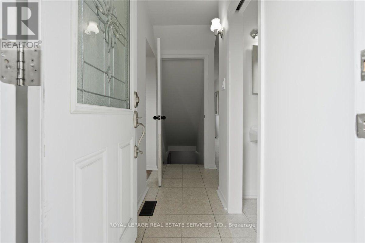 17 Rosegrove Place, Toronto, Ontario  M1S 1W5 - Photo 23 - E13670140