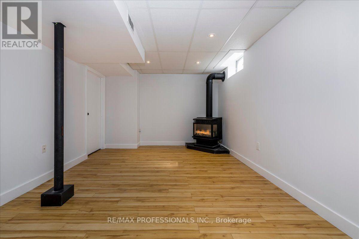 10 Corrie Crescent, Essa (Angus), Ontario L0M 1B3 - Photo 20 - N13670058