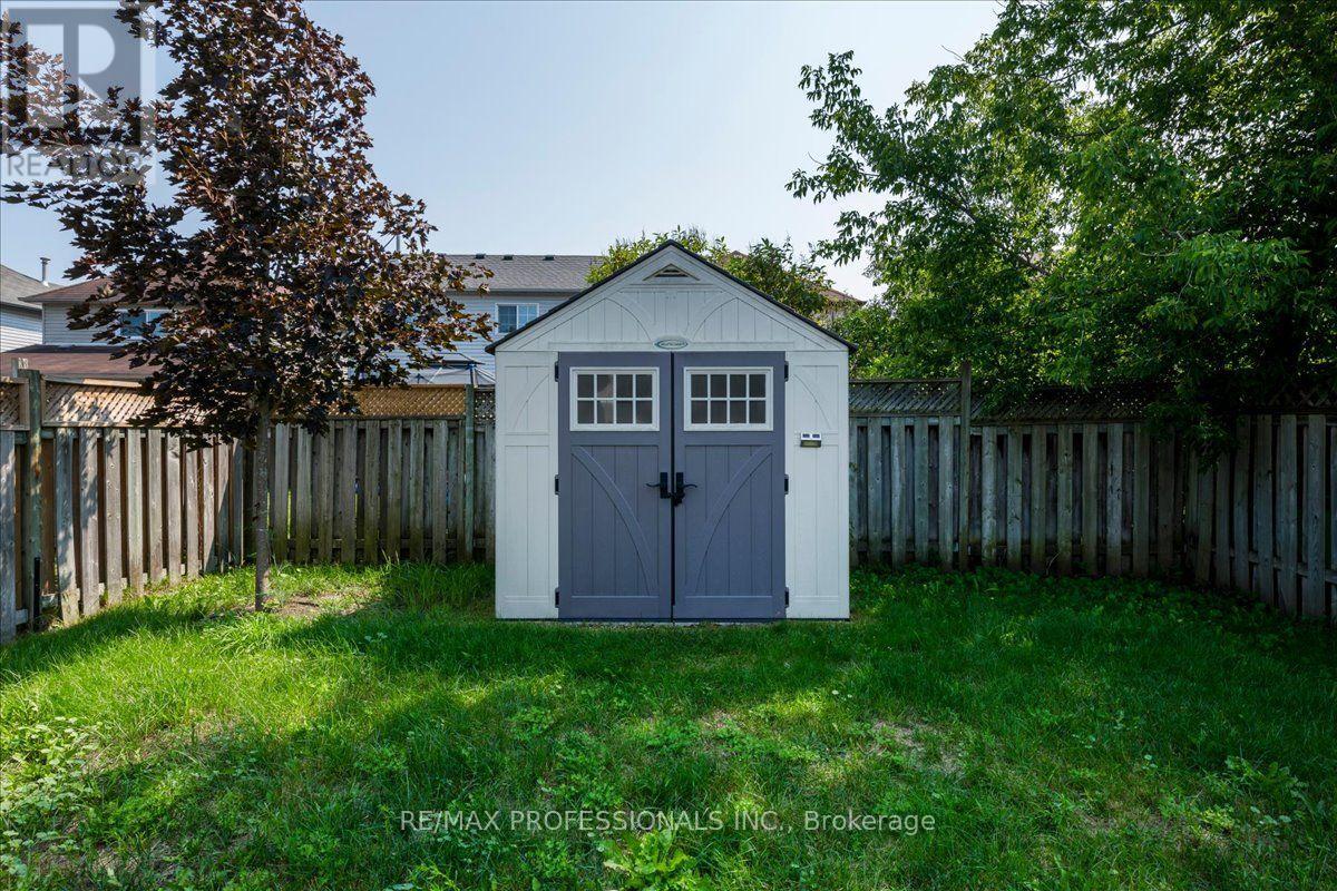 10 Corrie Crescent, Essa (Angus), Ontario L0M 1B3 - Photo 26 - N13670058