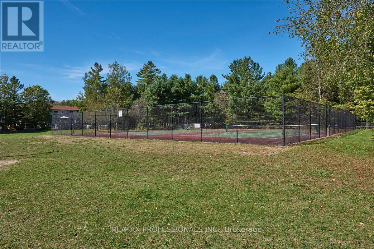 10 Corrie Crescent, Essa (Angus), Ontario L0M 1B3 - Photo 30 - N13670058