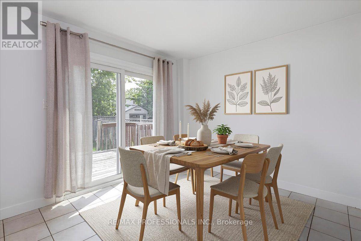 10 Corrie Crescent, Essa (Angus), Ontario L0M 1B3 - Photo 9 - N13670058