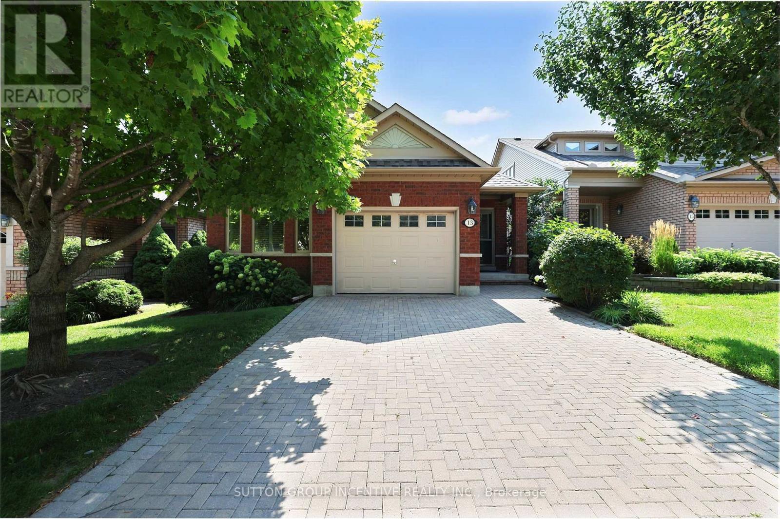 13 Renaissance Point, New Tecumseth, Ontario  L9R 2H8 - Photo 1 - N13670148