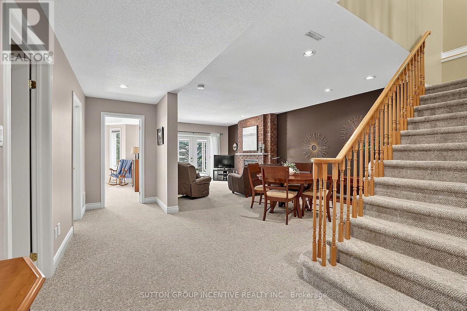 13 Renaissance Point, New Tecumseth, Ontario  L9R 2H8 - Photo 27 - N13670148