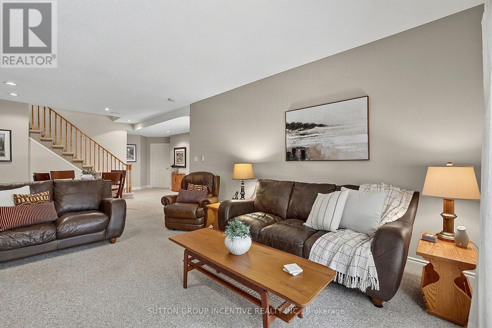 13 Renaissance Point, New Tecumseth, Ontario  L9R 2H8 - Photo 32 - N13670148