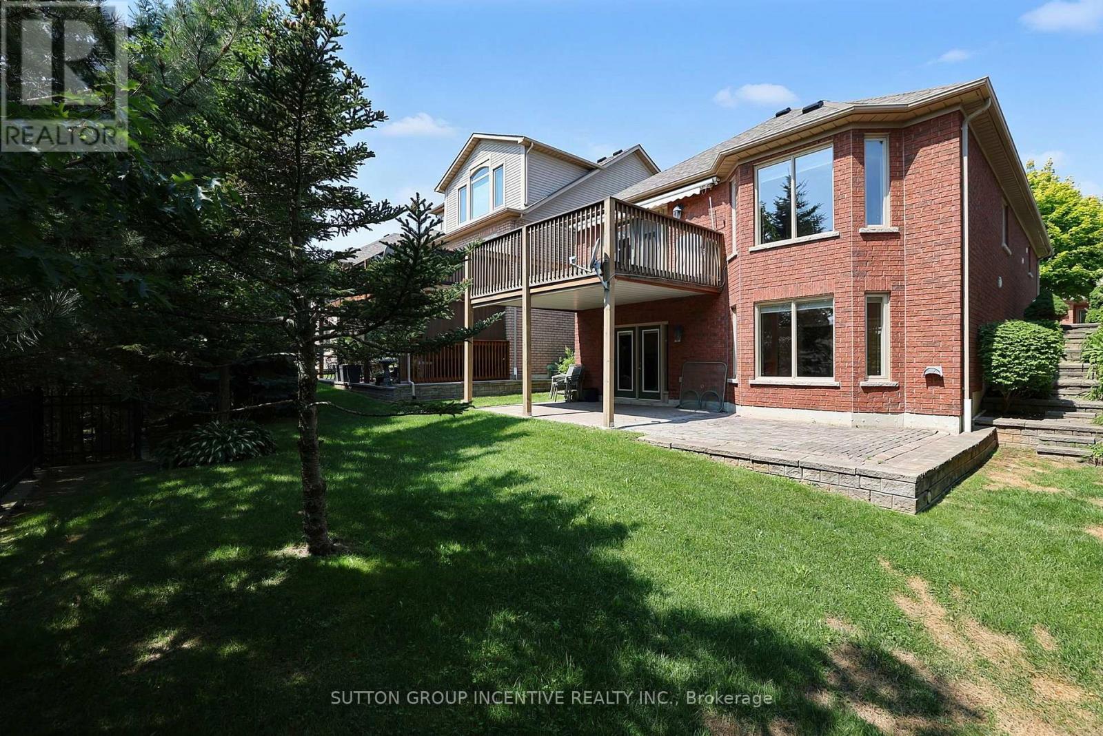 13 Renaissance Point, New Tecumseth, Ontario  L9R 2H8 - Photo 44 - N13670148