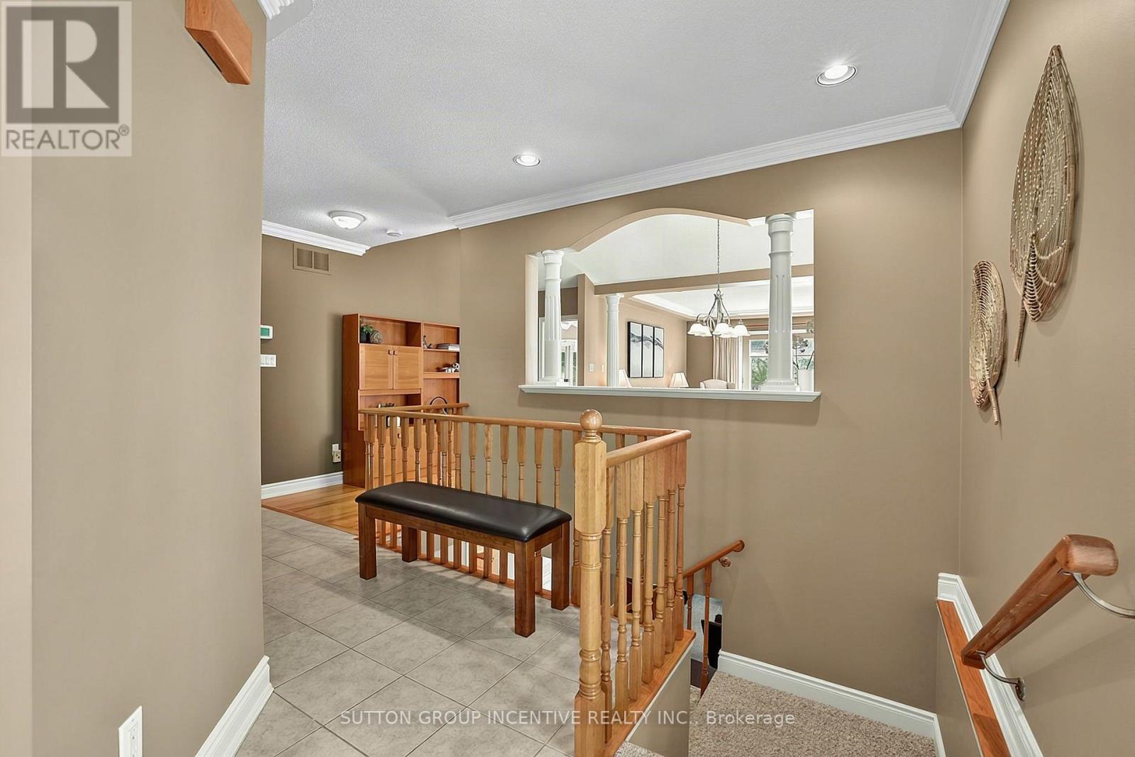 13 Renaissance Point, New Tecumseth, Ontario  L9R 2H8 - Photo 6 - N13670148