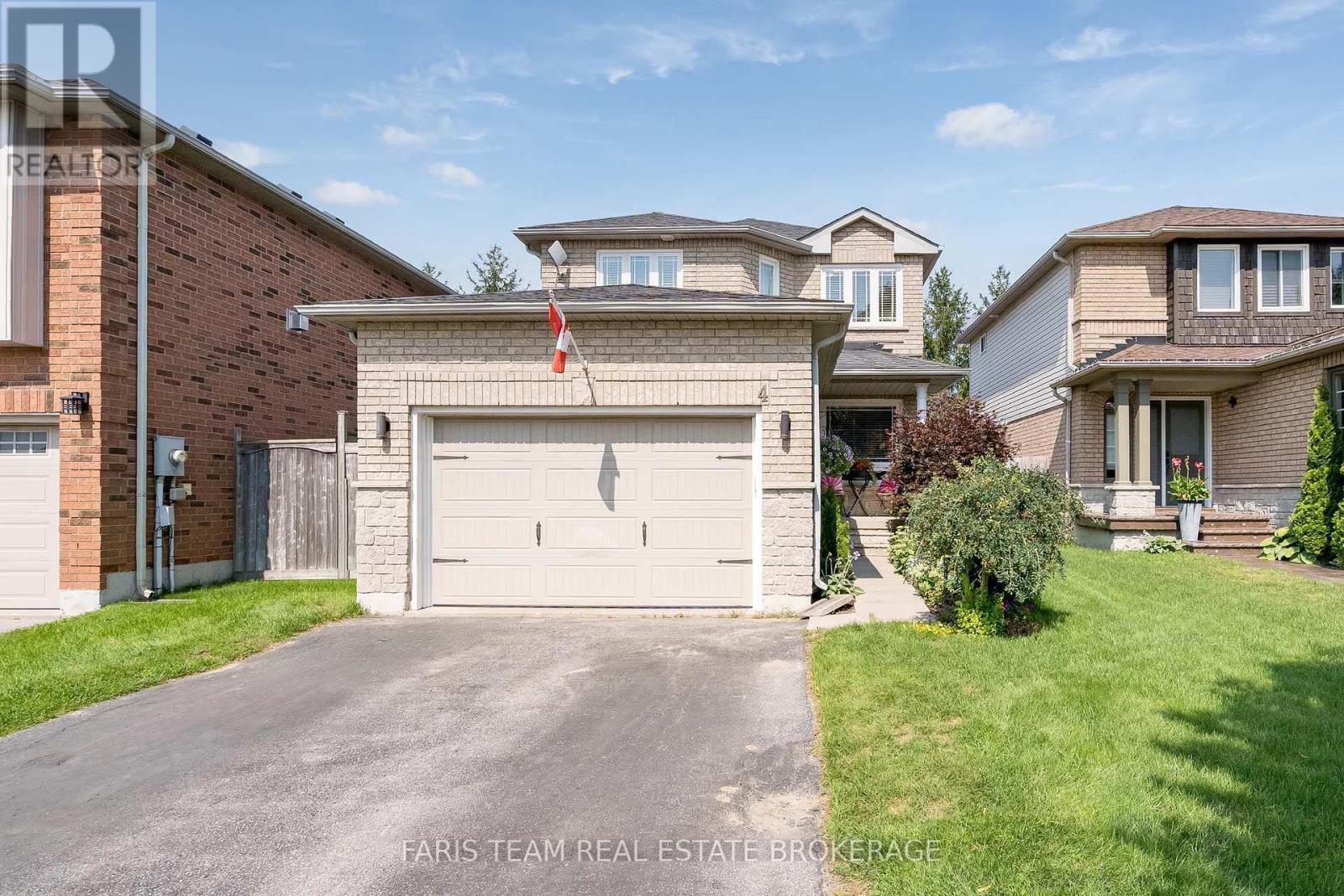 4 Bluegrass Drive, Barrie (Holly), Ontario  L4N 9N6 - Photo 2 - S13670056
