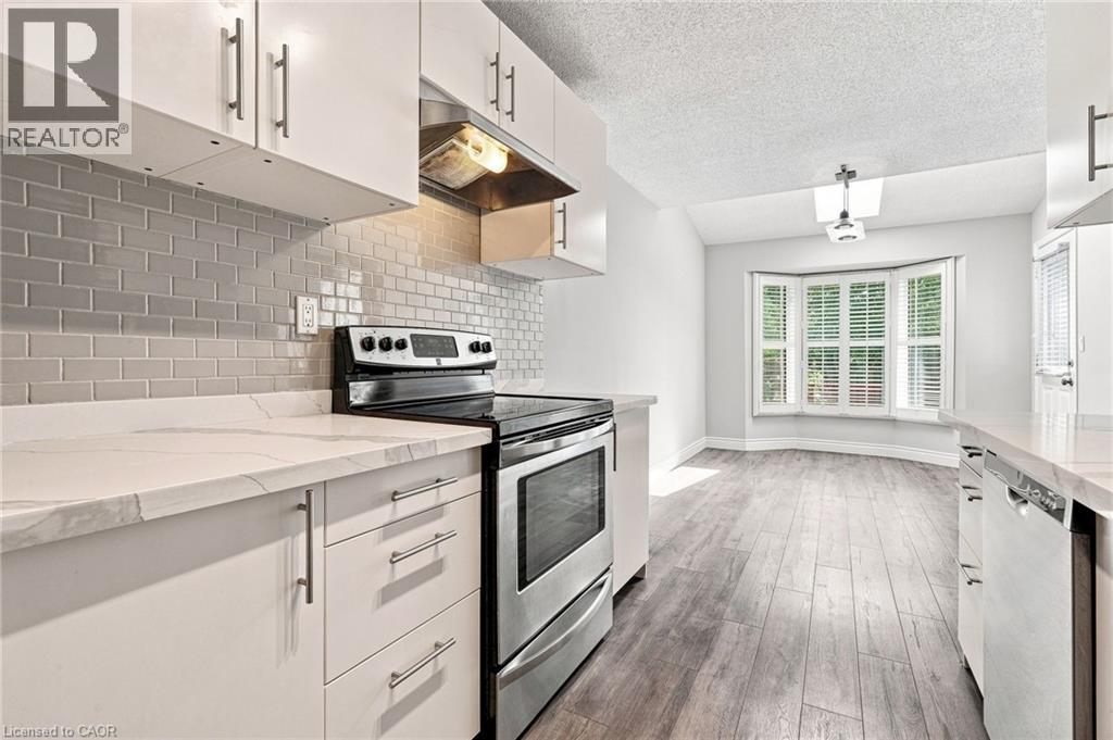1 Perthshire Court, Hamilton, Ontario  L9B 2H1 - Photo 20 - 40855313
