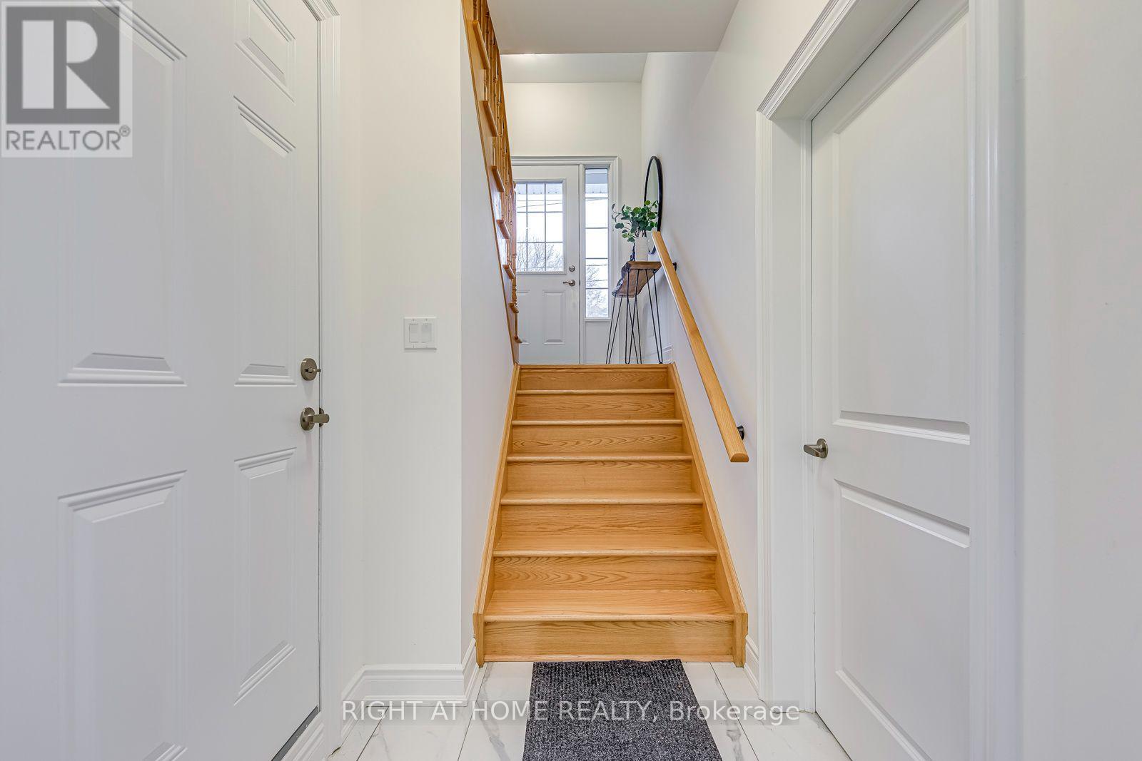 2575 Islington Avenue, Toronto, Ontario  M9V 4A2 - Photo 38 - W13670062