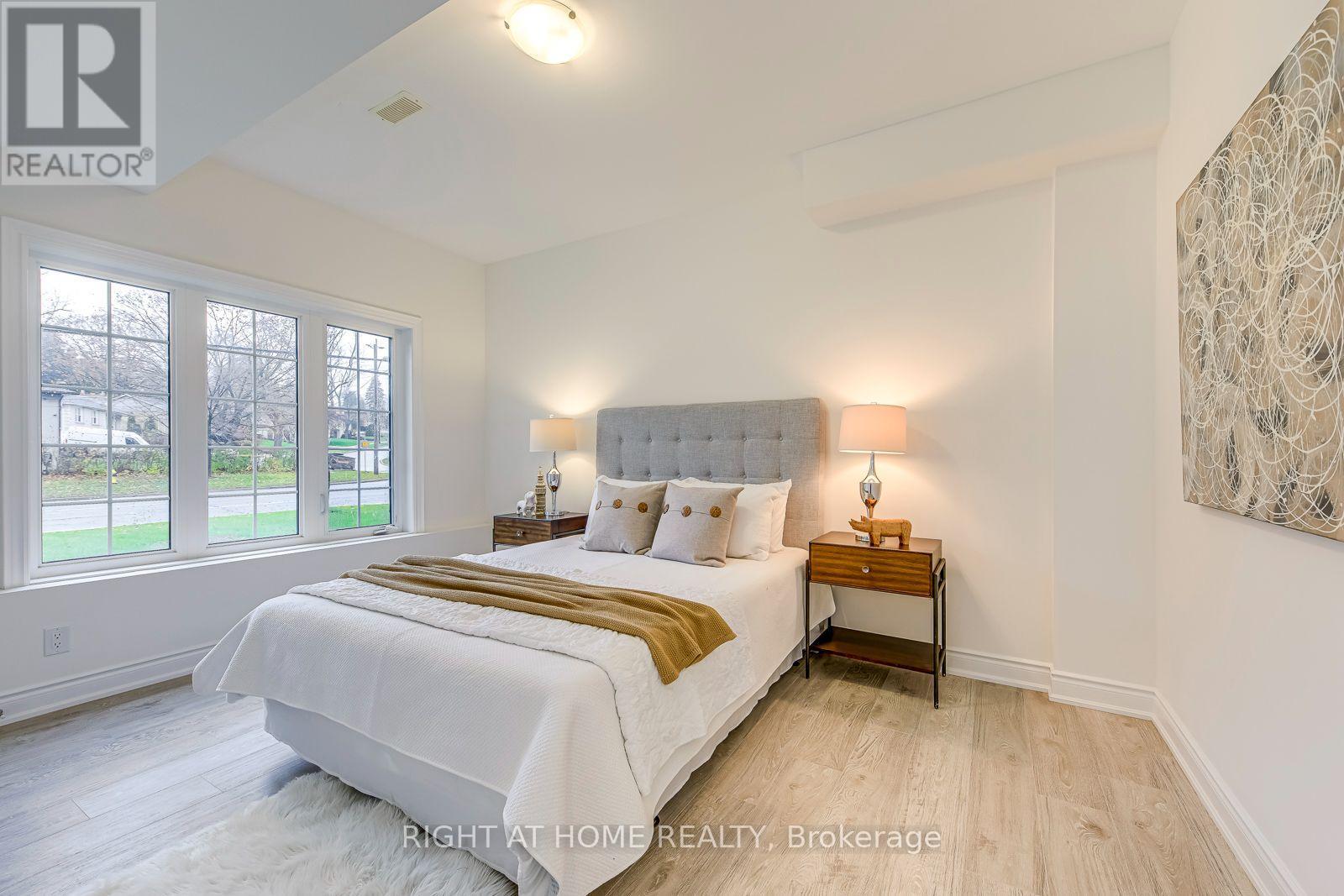 2575 Islington Avenue, Toronto, Ontario  M9V 4A2 - Photo 42 - W13670062